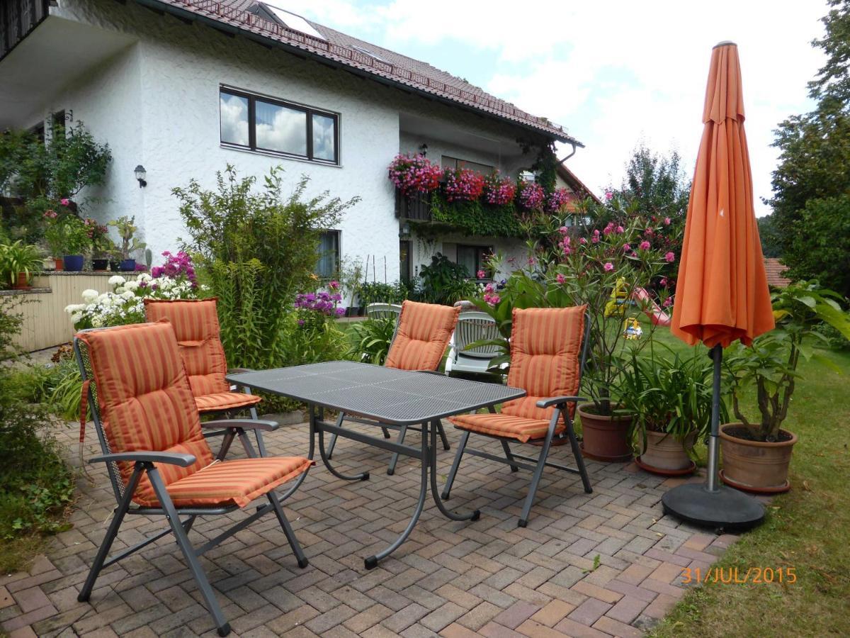 Ferienwohnung Kunze Mistelgau Bagian luar foto